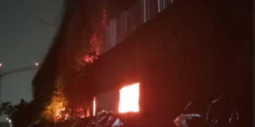 SUSTO NO MOTEL – Bombeiros são acionados para apagar fogo em Motel de MG