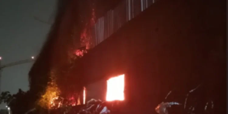 SUSTO NO MOTEL – Bombeiros são acionados para apagar fogo em Motel de MG
