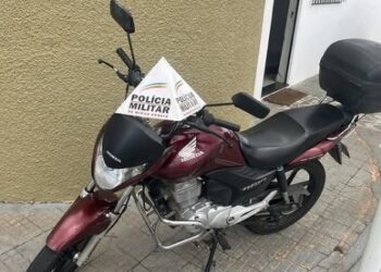 PM recupera moto furtada em Passos e prende suspeito na MGC-491