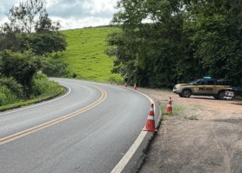 Motociclista morre após sair da pista na MG-455