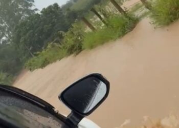 VÍDEO| Estrada das Três Barras fica alagada após chuvas em Carmo do Rio Claro