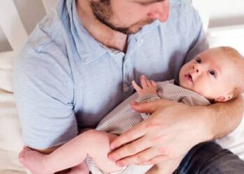 Nova licença PATERNIDADE começa a entrar em vigor, com direito de até 20 dias; entenda
