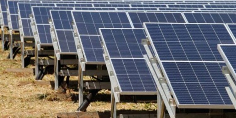 3,7 bilhões em investimentos em energia solar 