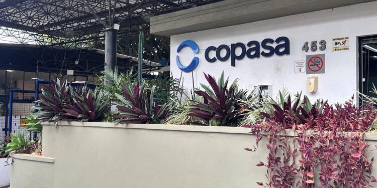 Copasa inicia série de reuniões com prefeitos para aprofundar diálogo sobre universalização do saneamento