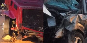 Casal morre em batida frontal entre carro e carreta na BR-116