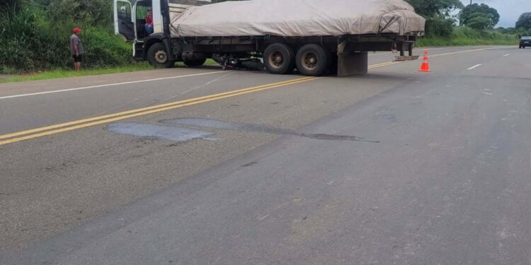 Motociclista morre em acidente na BR-146