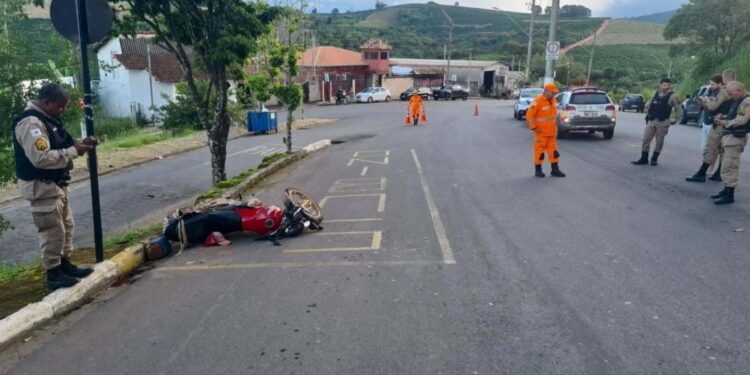 Homem de 33 anos fica gravemente ferido em acidente de trânsito