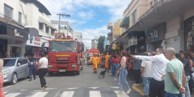 Homem morre com descarga elétrica quando realizava manutenção em calha