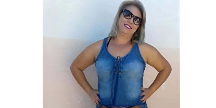 Homem invade casa, atira na ex e se mata em seguida