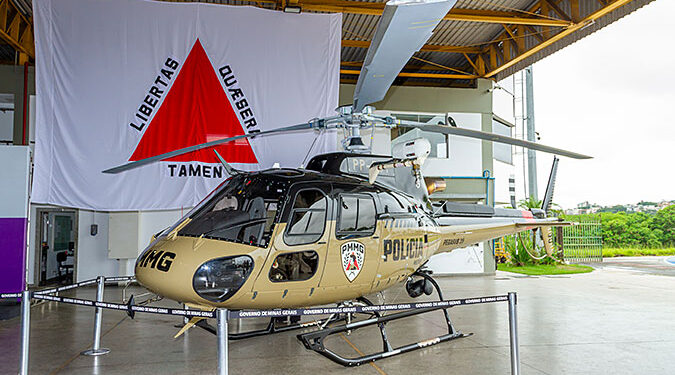 Ministério Público entrega helicóptero e caminhão à Polícia Militar com recursos recuperados