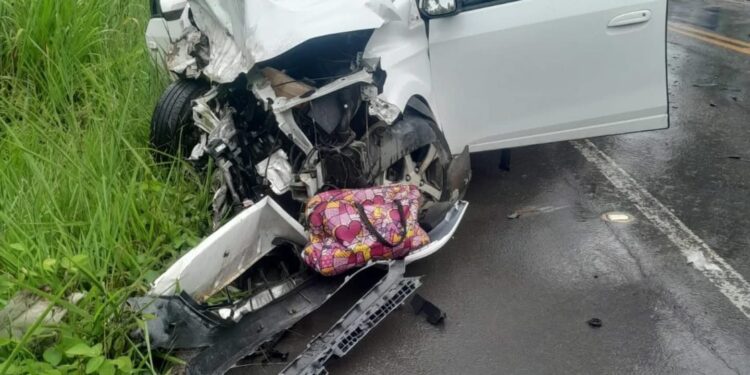 Idoso morre em colisão frontal na BR-354 em Campo Belo