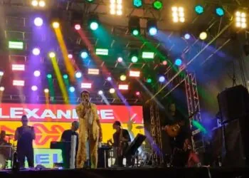 VÍDEO| Alexandre Peixe anima terceiro dia do Carmo Folia; veja os melhores momentos