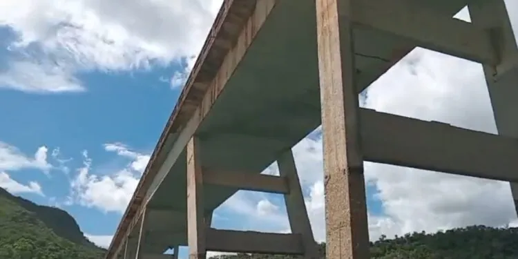 DER-MG abre edital de R$ 64 milhões para inspeção de pontes em Minas, incluindo a Ponte Torta em Carmo