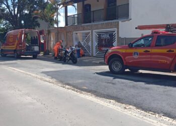 Motociclista fica ferida após queda de motocicleta em Alfenas