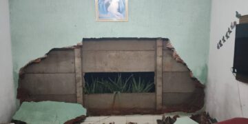 Corpo de Bombeiros Militar de Boa Esperança atende ocorrências de alagamento após forte chuva