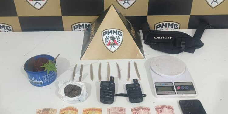 Jovem é detido por suspeita de tráfico durante carnaval em Guaxupé (MG)