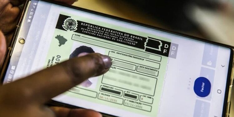 Exames da CNH com teto de R$ 180 em Minas 