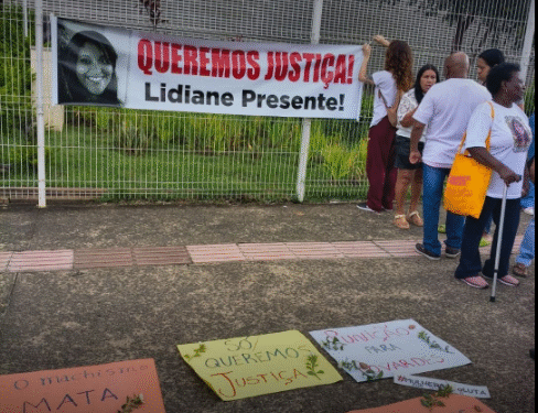 Julgamento de acusado de feminicídio começa em Passos