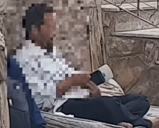 VÍDEO: Morador flagra homem em situação de rua usando maquininha de cartão