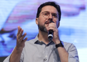 AMM pede suspensão de edital de concessão rodoviária de BRs em Minas, promovida pelo governo do Estado