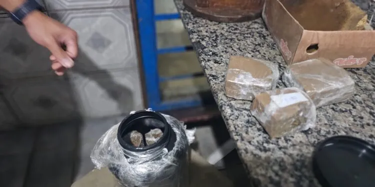 Operação Santa Cruz: Polícia Civil prende três suspeitos por tráfico e apreende mais de 3 kg de drogas no Sul de Minas