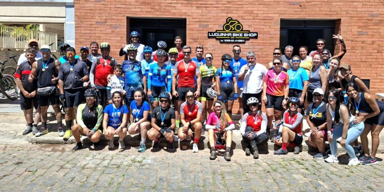 VÍDEO: 1º Pé Pedal de Carmo do Rio Claro reúne diversos atletas em prol a Juiz de Fora