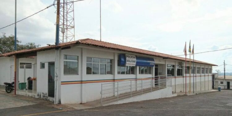 Bebê de 4 meses é salvo por policiais após engasgamento em Alfenas