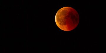 Eclipse lunar de 3 de março: veja como será a “Lua de Sangue” e onde poderá ser observada
