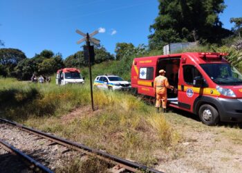 Homem fica gravemente ferido após ser atropelado por trem na zona rural no Sul de Minas