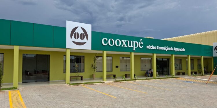 VÍDEO | Cooxupé inaugura novo núcleo em Conceição da Aparecida e fortalece apoio aos cooperados