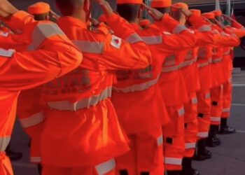 VÍDEO | Corpo de Bombeiros de Minas Gerais abre concurso com 342 vagas e salários de até R$ 11,5 mil