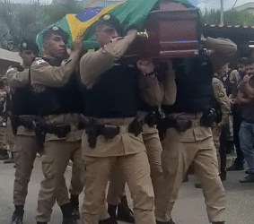 Sargento da Polícia Militar morto a tiros é enterrado sob forte comoção em Campo Belo (MG)