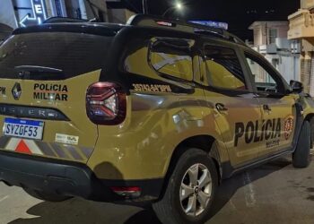 Furto em loja de celulares é registrado durante a madrugada no centro de Carmo do Rio Claro (MG)