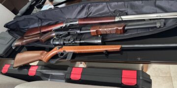 Operação Entreposto: Polícia Federal investiga esquema de tráfico internacional e comércio ilegal de peças de armas no Sul de Minas