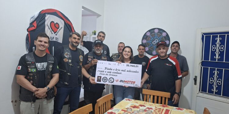 VÍDEO: Carmotores, Uai Sô e Du Motos fazem repasse do Capacete Solidário para Casa da Criança