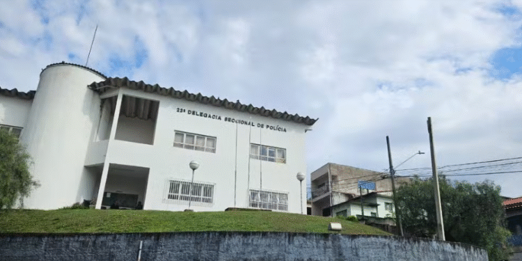 Homem é preso por tentativa de homicídio contra filha de 2 anos em Extrema