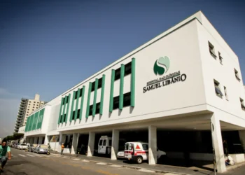 Adolescente morre e homem fica ferido após ataque a tiros em Pouso Alegre