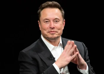 Idosa do Sul de Minas sofre estelionato amoroso e perde R$ 70 mil; vítima achou que estava com Elon Musk