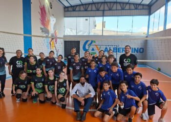 VÍDEO: Deputado Maurício do Vôlei visita escola em Alpinópolis e comenta sobre incentivo ao esporte