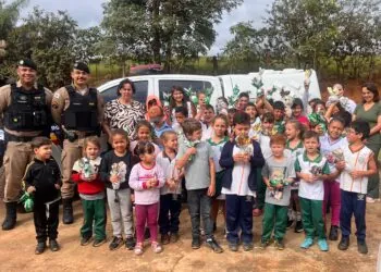 Campanha “Páscoa de Alegria” mobiliza PMMG e arrecada cerca de mil ovos em Alpinópolis