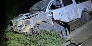 Colisão frontal na MGC-446, em Alpinópolis, deixa motorista gravemente ferido