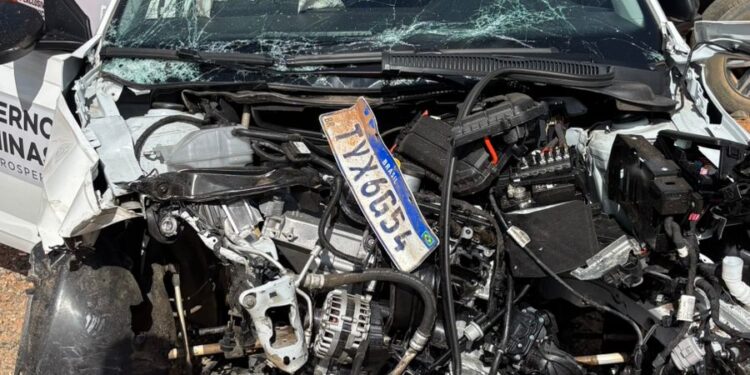 Colisão frontal na MG-455 deixa feridos e mobiliza equipes de resgate em Andradas