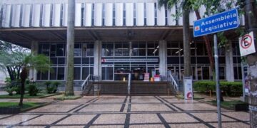 68 deputados estaduais buscam a reeleição