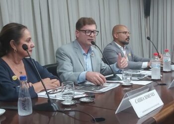 Nova secretária debate rumos da Comunicação em Minas em reunião na FIEMG 