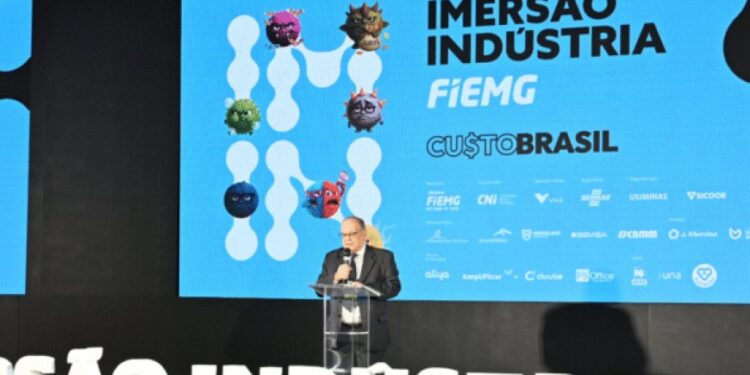 Imersão Indústria debate desafios estruturais do país e aponta urgência de reformas 