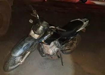 Motociclista sofre fratura em colisão na MG-050 em Passos (MG)