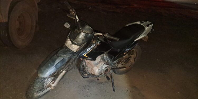 Motociclista sofre fratura em colisão na MG-050 em Passos (MG)