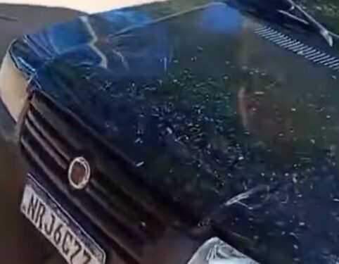 VÍDEO | Carro é furtado no Bairro Popular, em Boa Esperança