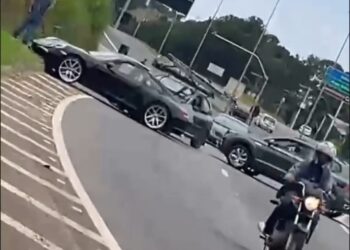 VÍDEO: Porsche e Peugeot se envolvem em acidente no Sul de Minas