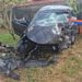 Mulher morre após acidente entre carro e carreta na BR-354